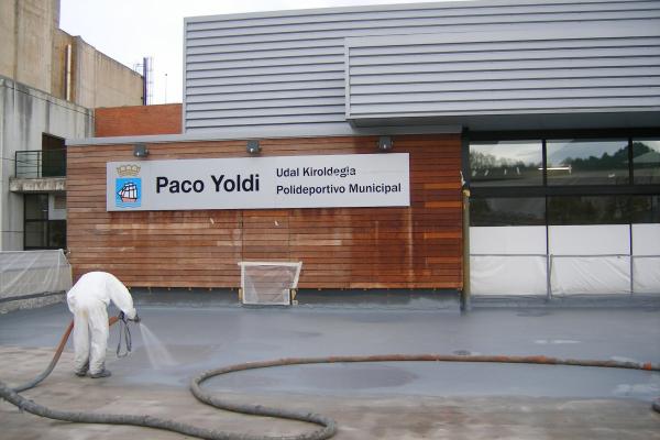 Polideportivo Paco Yoldi